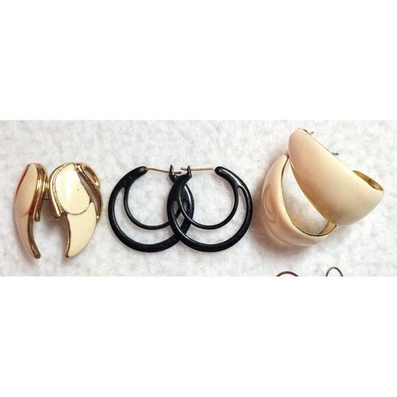 Vtg Pierced Earrings Lot Dangle Hoops Hearts Enamel Pink Cream Black Y2K 90s - Picture 3 of 5